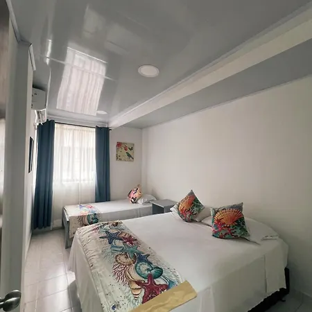 Apartamentos Laila Y Zaida Centro San Andres  Exterior photo