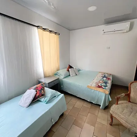 Apartamentos Laila Y Zaida Centro San Andres  Exterior photo
